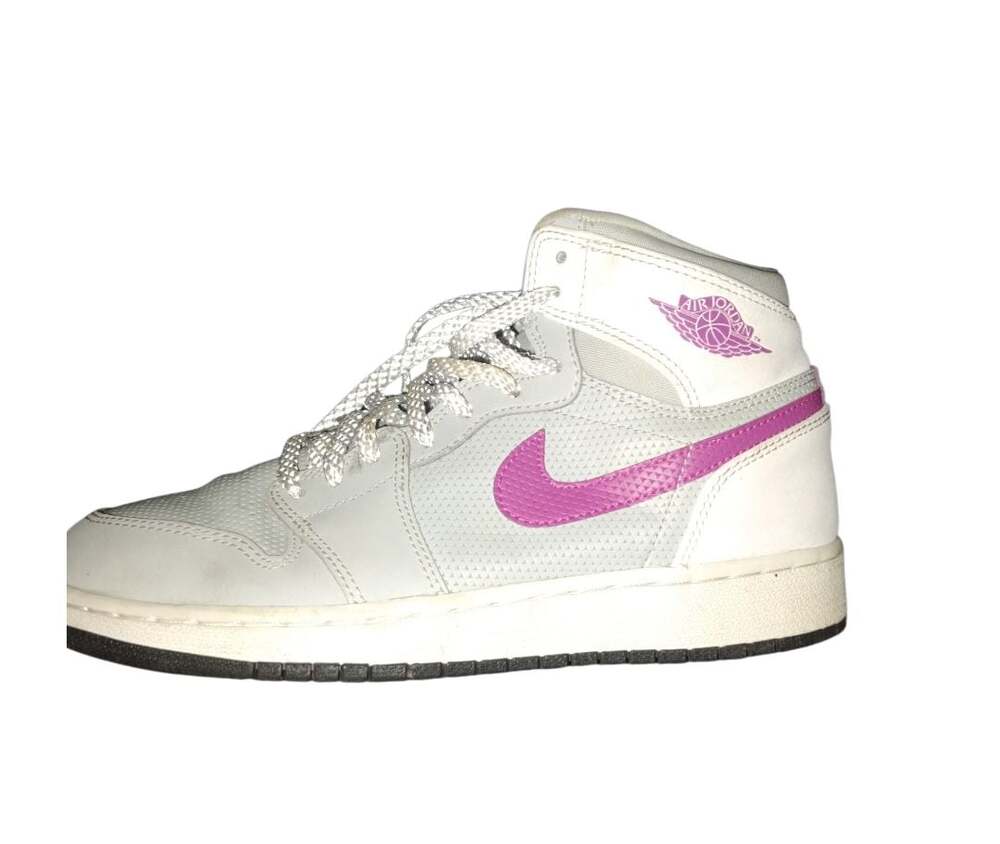 Air Jordan 1 Retro High Grey Mist Fuchsia Flash GS 332148-018 Size 5Y